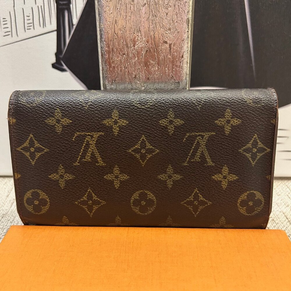 Louis Vuitton Brown Monogram Wallet - Picture 9 of 15